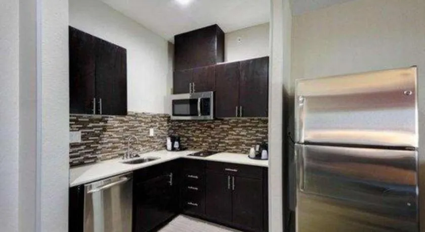 Comfort Inn & Suites Tulsa I-44 West - Rt 66