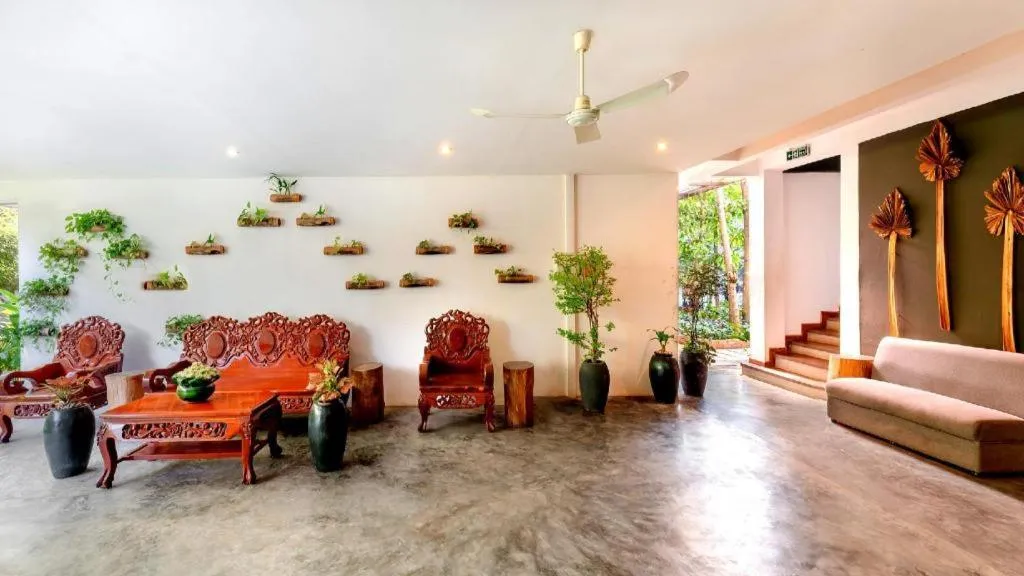 La Residence Blanc D' Angkor