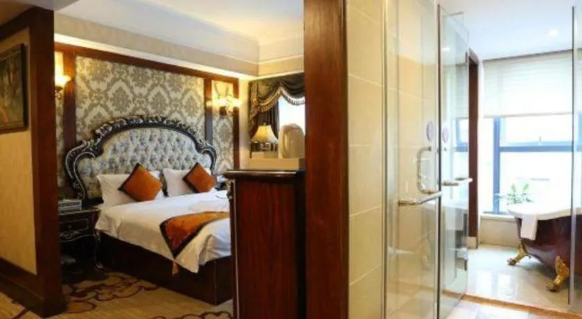 Bed in Chengdu French Theme Gold Palace