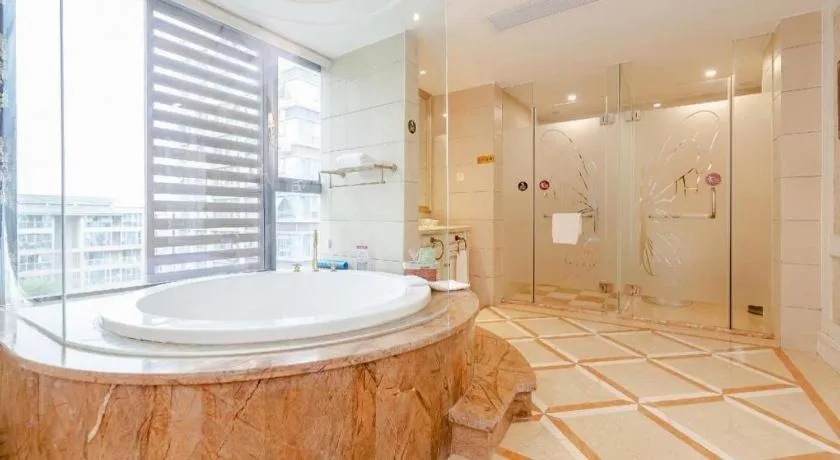 Chengdu French Theme Gold Palace