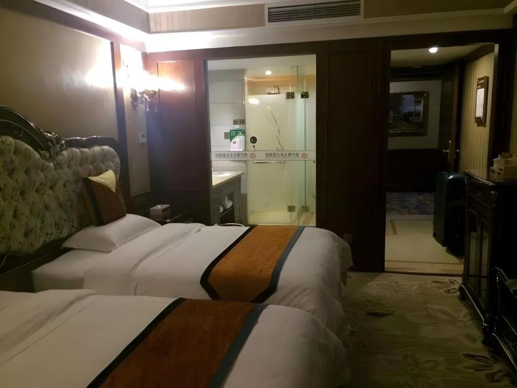 Bed in Chengdu French Theme Gold Palace