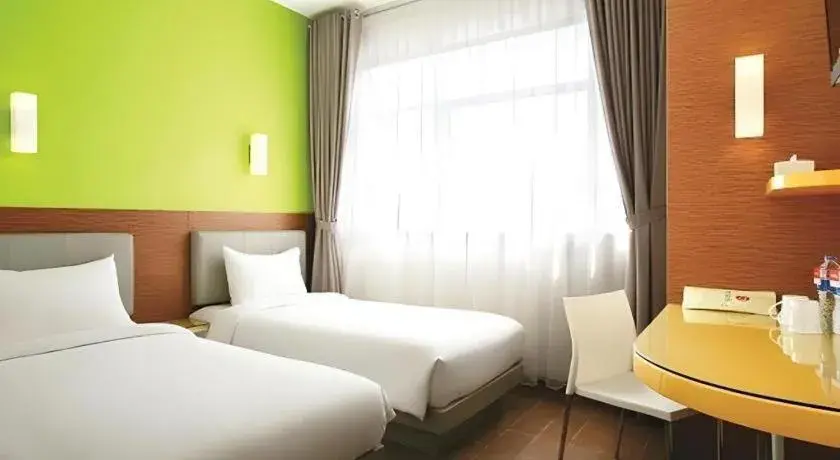 Bed in Amaris Hotel La Codefin Kemang Bed in Amaris Hotel La Codefin Kemang