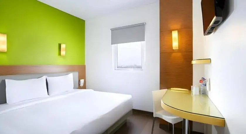 Bed in Amaris Hotel La Codefin Kemang Bed in Amaris Hotel La Codefin Kemang