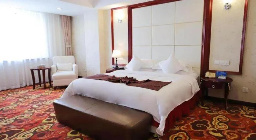 Bed in Dalian Southern Airline Pearl Hotel