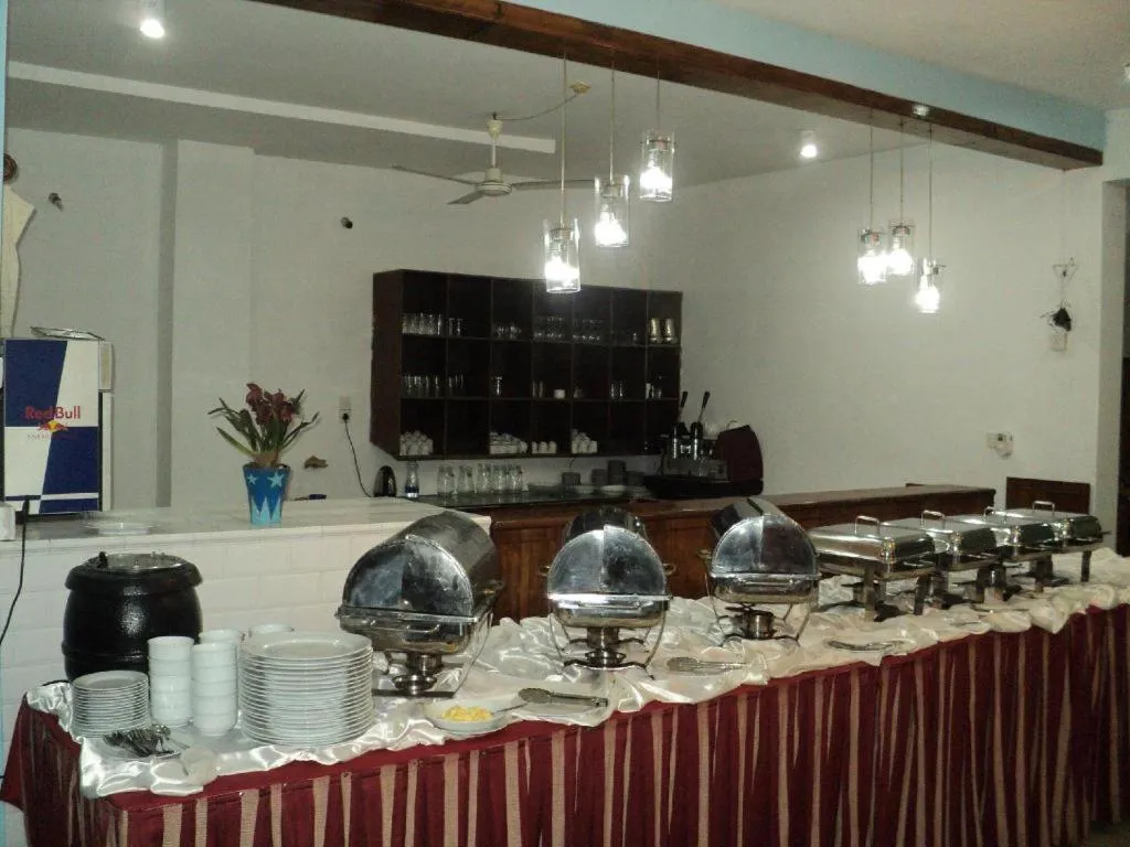 New Tristar Beach Hotel