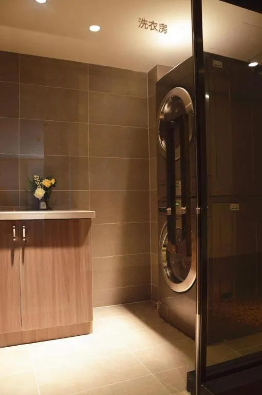 Hanting Hotel Qingdao May Fourth Square Zhiquan Road Metro Station