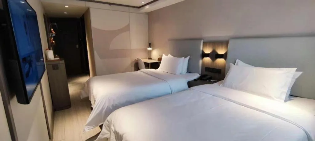 Hanting Hotel Qingdao May Fourth Square Zhiquan Road Metro Station