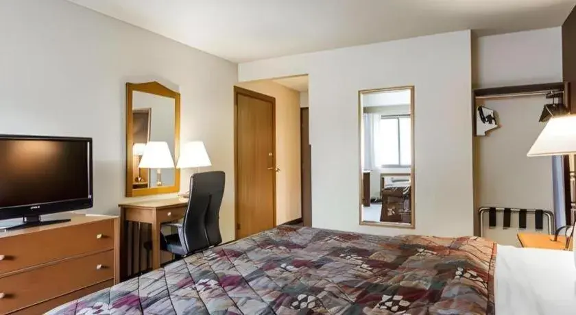 Bed in Quality Inn Pagosa Springs Bed in Quality Inn Pagosa Springs