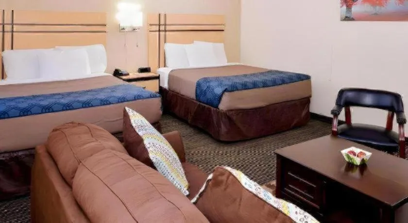 Econo Lodge Rochester I-90 & I-390