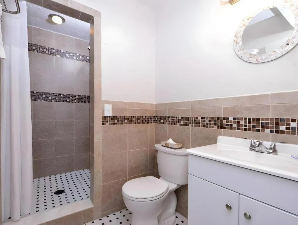 Econo Lodge Rochester I-90 & I-390