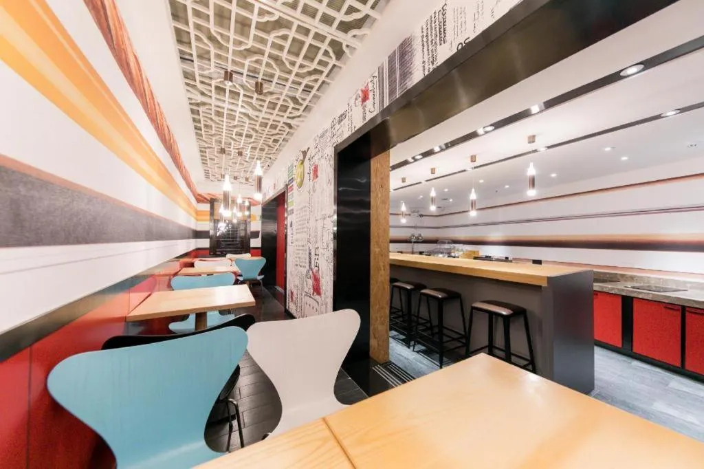 Ibis Nantong Qingnian