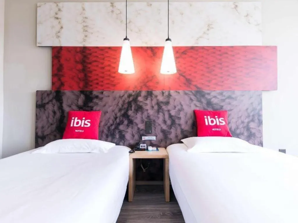 Bed in Ibis Nantong Qingnian