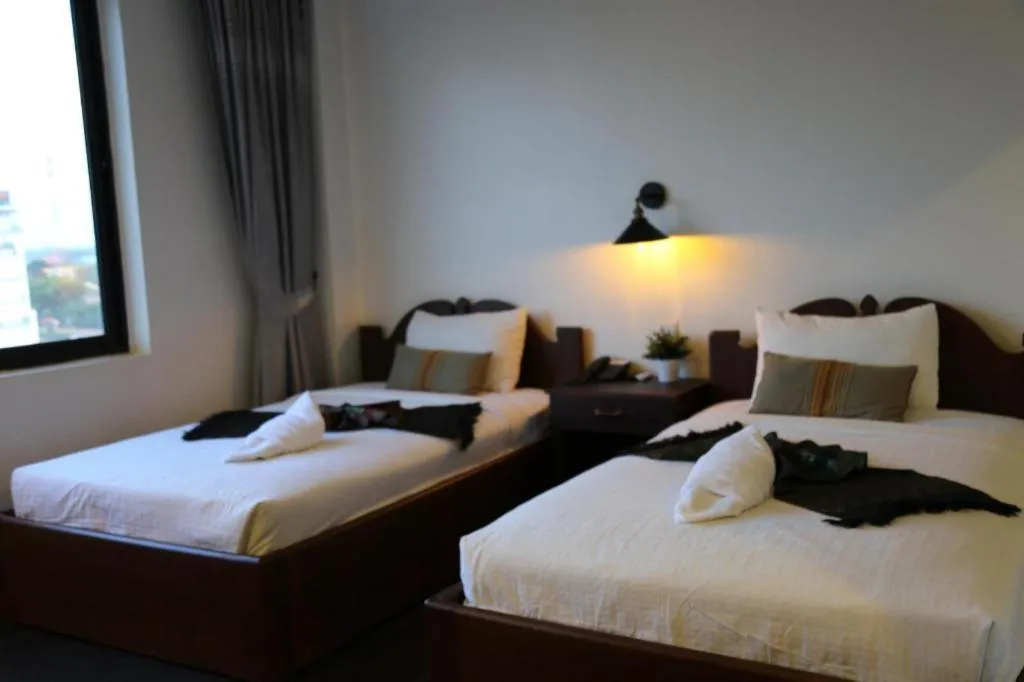 Bed in Yeak Loam Hotel
