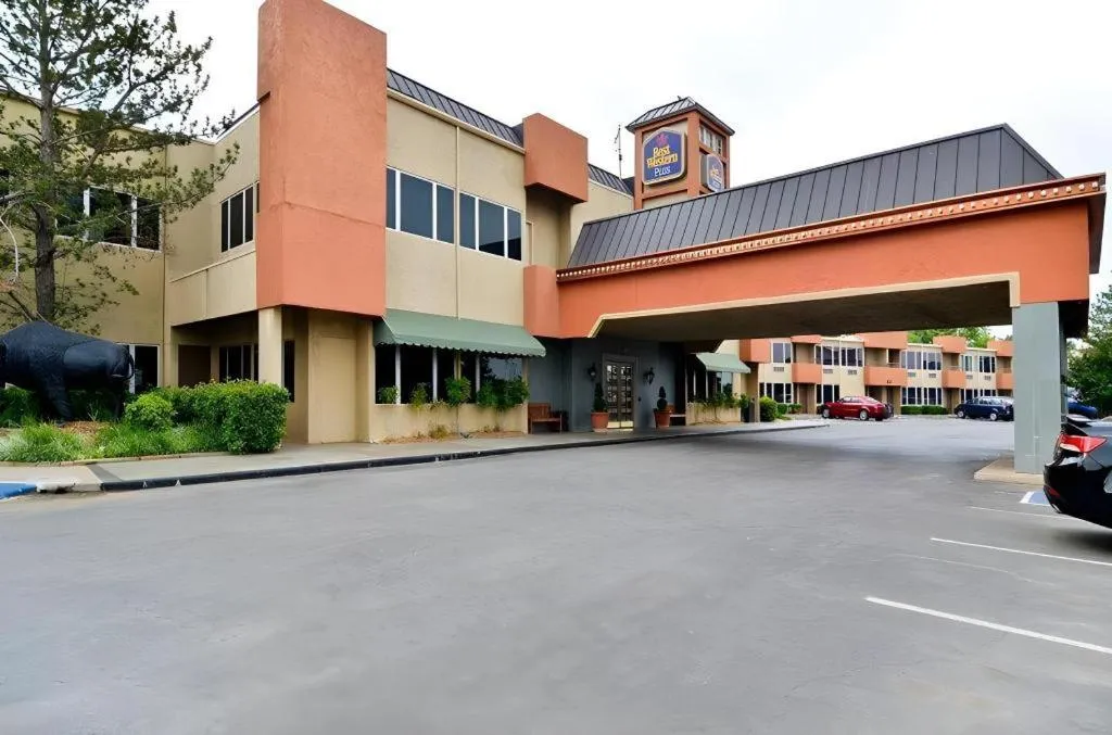 SureStay Plus by Best Western Lawton