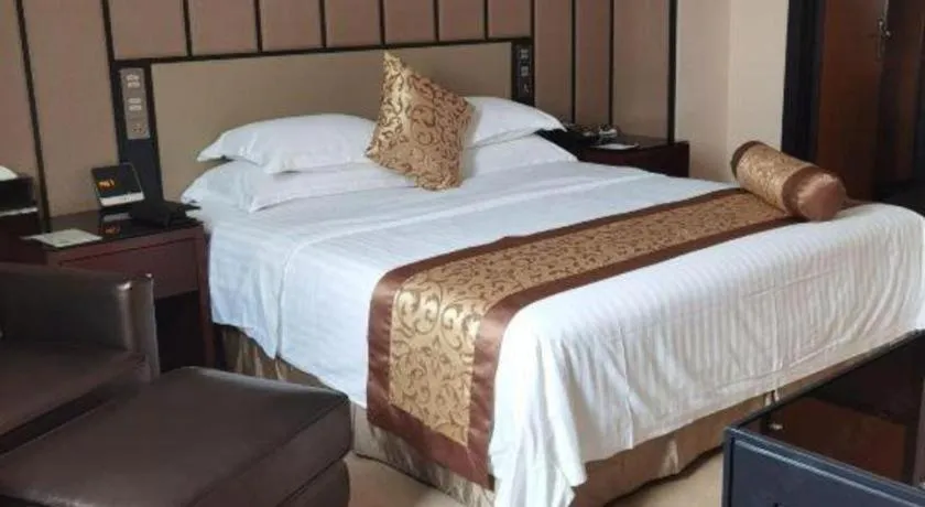 Bed in Jiuhua Jin Jiang International Hotel