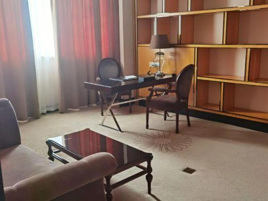 Jiuhua Jin Jiang International Hotel