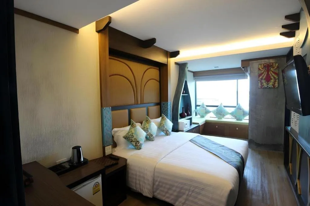 Bed in Phi Phi Nice Beach Hotel Hip