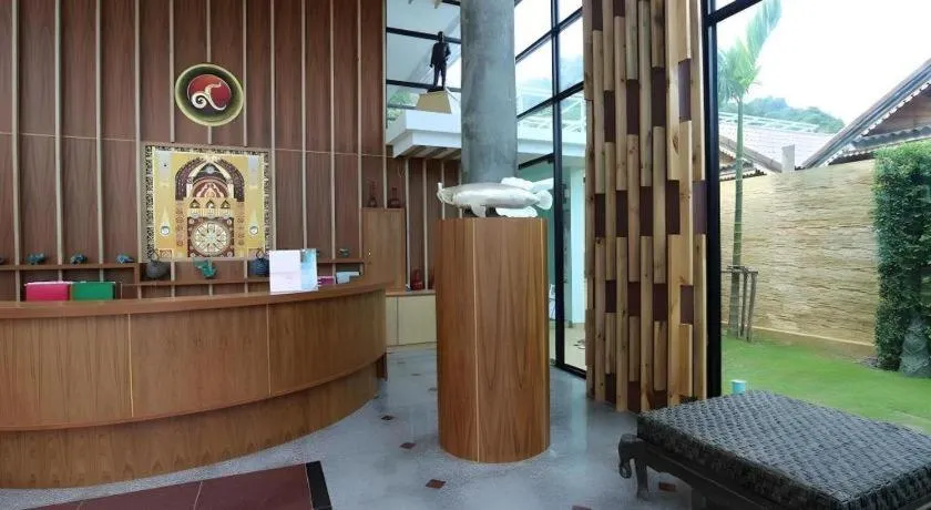 Phi Phi Nice Beach Hotel Hip