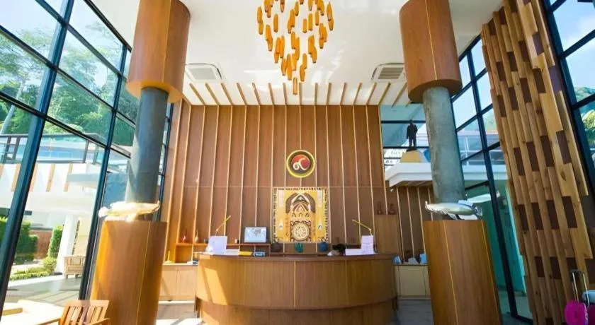 Phi Phi Nice Beach Hotel Hip