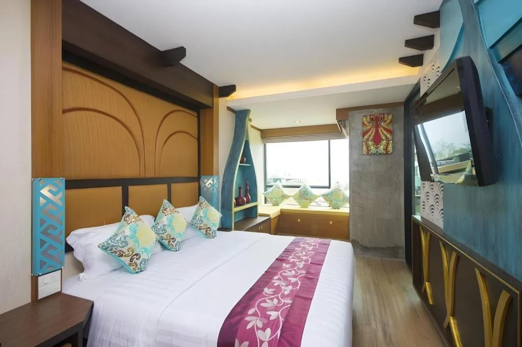 Bed in Phi Phi Nice Beach Hotel Hip