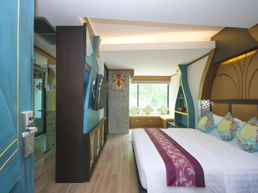 Bed in Phi Phi Nice Beach Hotel Hip