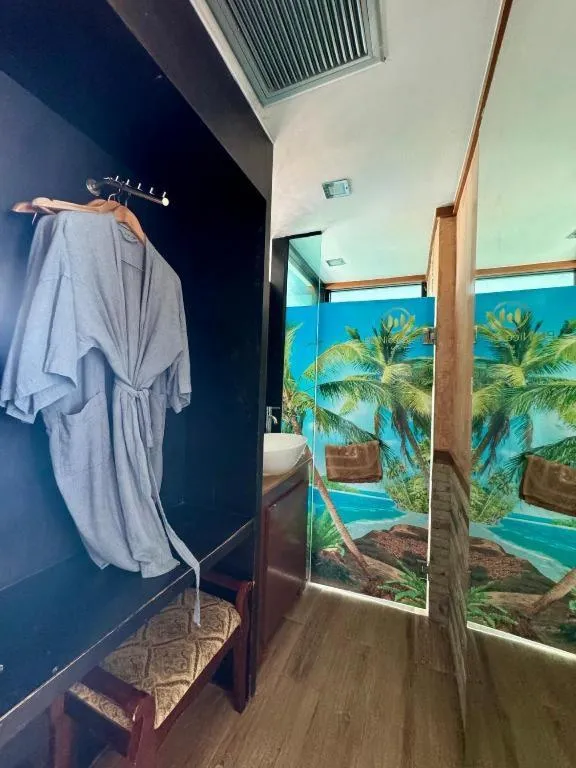 Phi Phi Nice Beach Hotel Hip