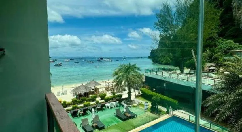 Phi Phi Nice Beach Hotel Hip