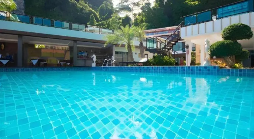 Phi Phi Nice Beach Hotel Hip