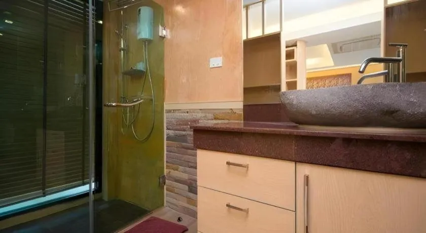 Phi Phi Nice Beach Hotel Hip