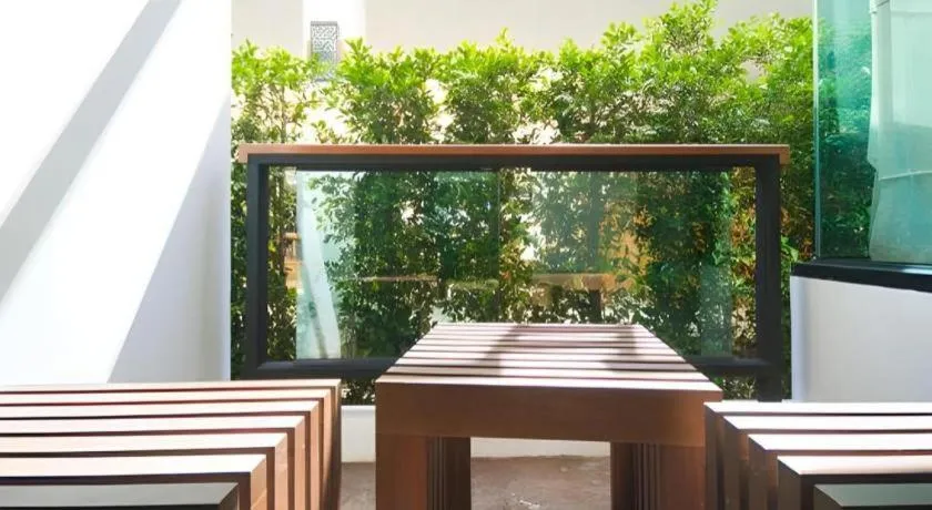 Phi Phi Nice Beach Hotel Hip