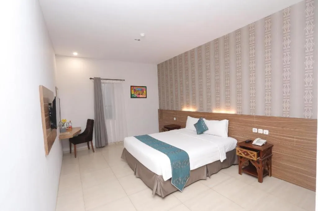 Bed in Grand Amira Hotel Solo, Azana Hotels Collection
