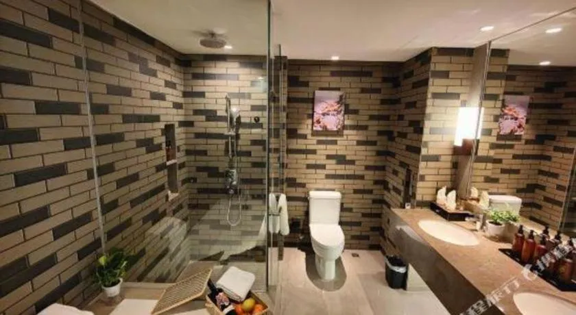 Zhuhai Starlight Hotel