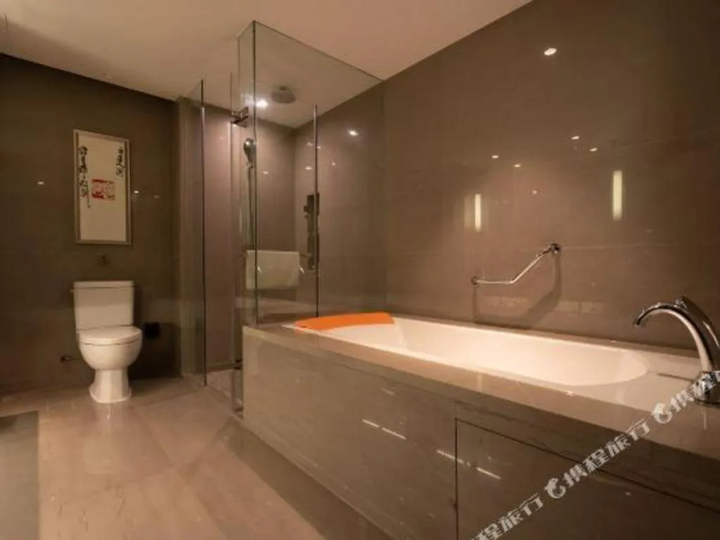 Zhuhai Starlight Hotel