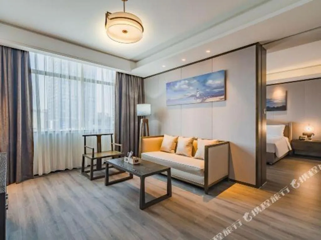 Zhuhai Starlight Hotel