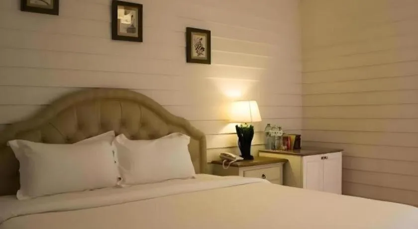 Ban Thungdang Housetel Bangkok