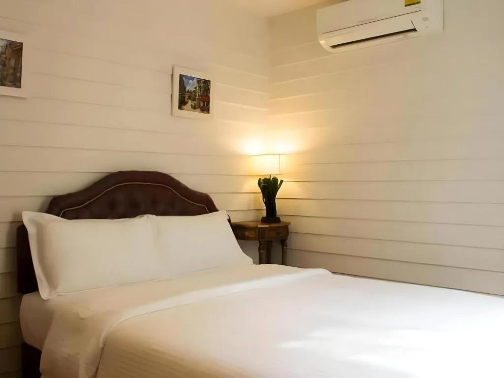 Ban Thungdang Housetel Bangkok