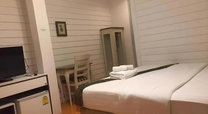 Ban Thungdang Housetel Bangkok