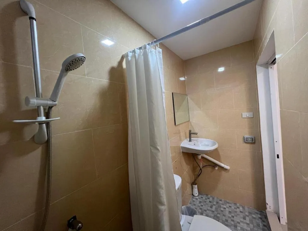 Ban Thungdang Housetel Bangkok