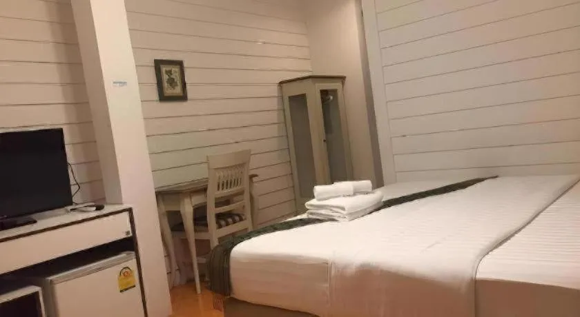 Ban Thungdang Housetel Bangkok