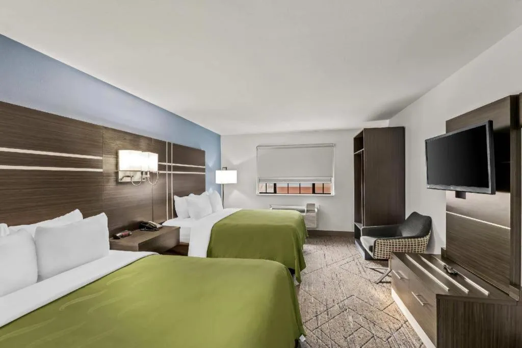 Bed in Quality Inn & Suites Rio Grande City