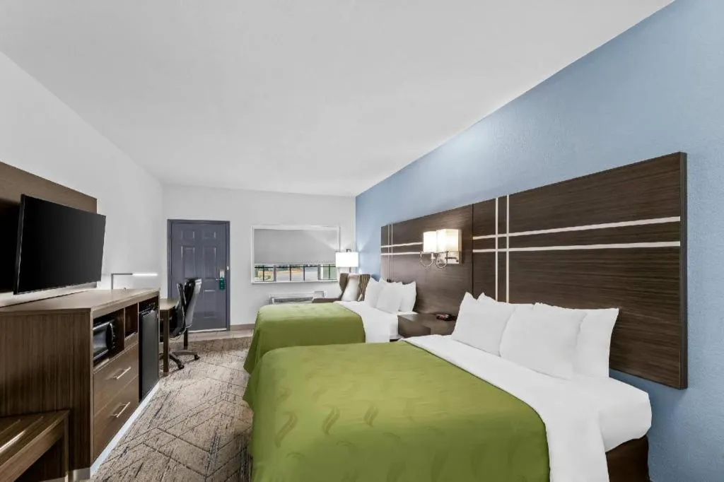 Bed in Quality Inn & Suites Rio Grande City