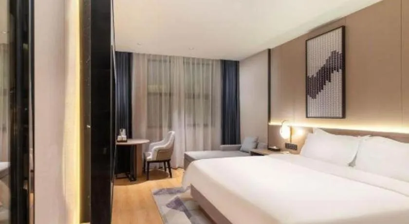 Bed in Lavande Hotel Guangzhou Financial City Tianhe Park Metro Station