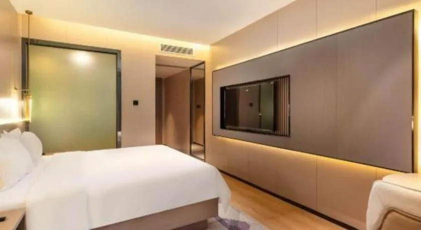 Bed in Lavande Hotel Guangzhou Financial City Tianhe Park Metro Station