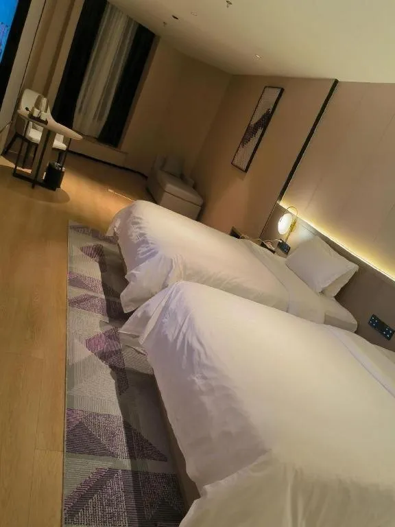 Bed in Lavande Hotel Guangzhou Financial City Tianhe Park Metro Station