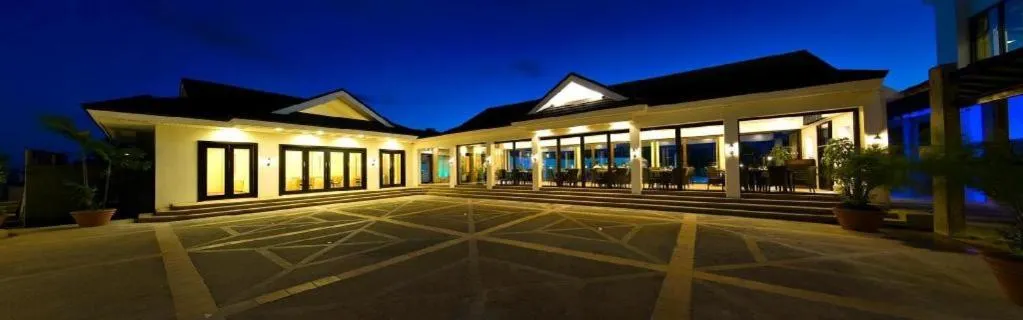 Marco Polo Davao Hotel