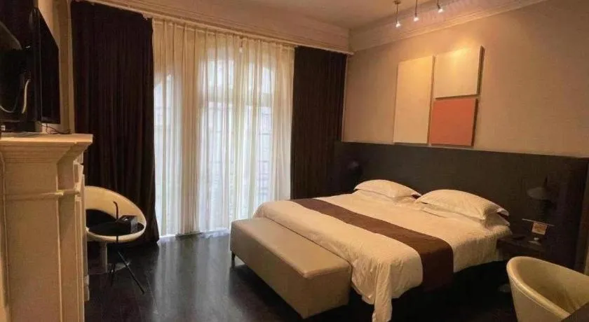 Bed in Jinjiang Inn Select Shanghai Nanjing Road Pedestrian Street