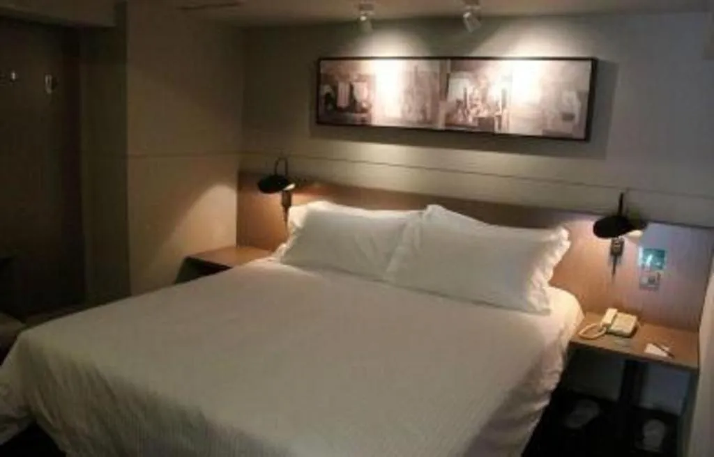 Bed in Jinjiang Inn Select Shanghai Nanjing Road Pedestrian Street