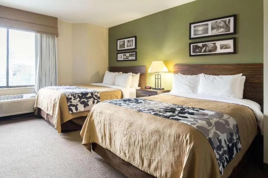 Bed in Sleep Inn Airport Phoenix