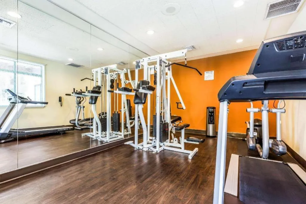 Ramada Suites by Wyndham San Diego