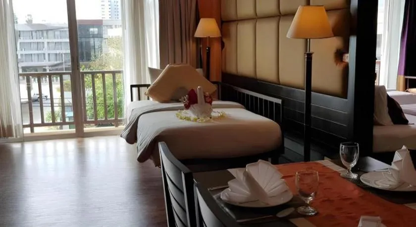 Bed in Sarita Chalet and Spa Hotel